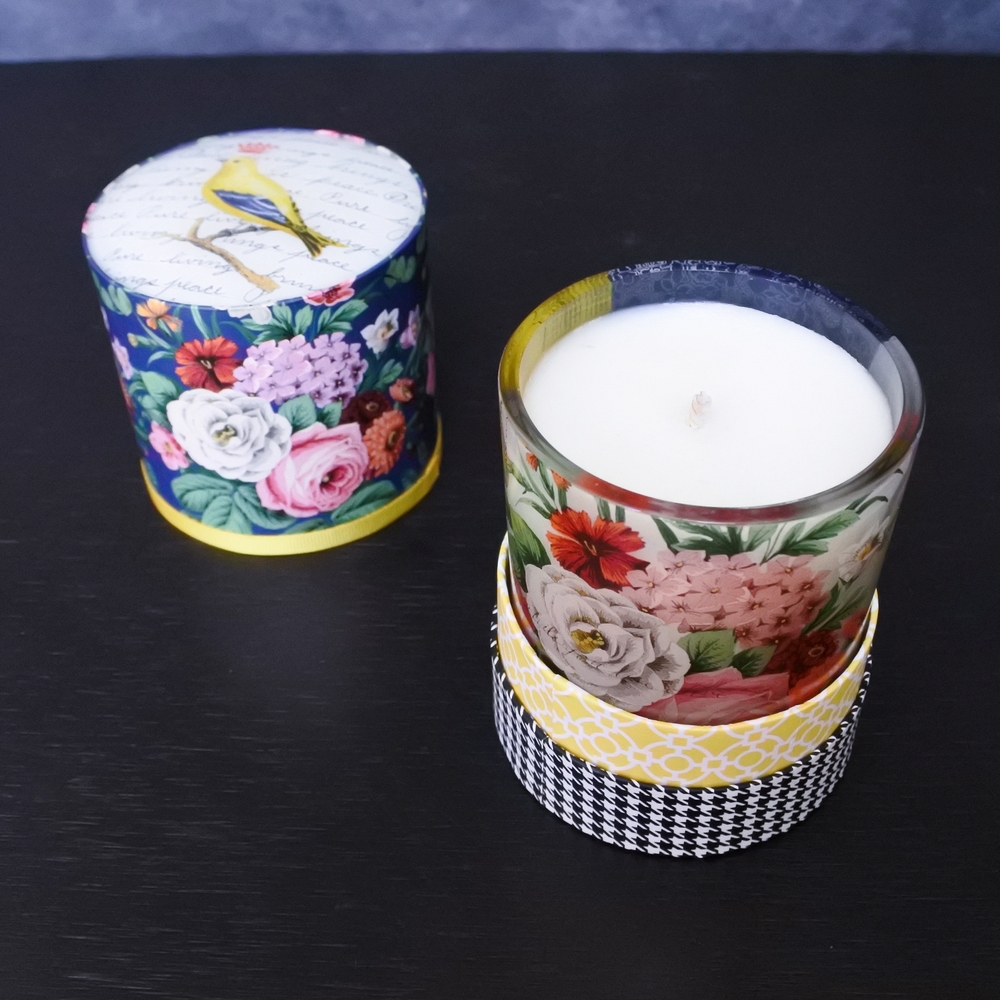 New Fringe Scented 8.5 oz Candle Bird Floral Glass Holder